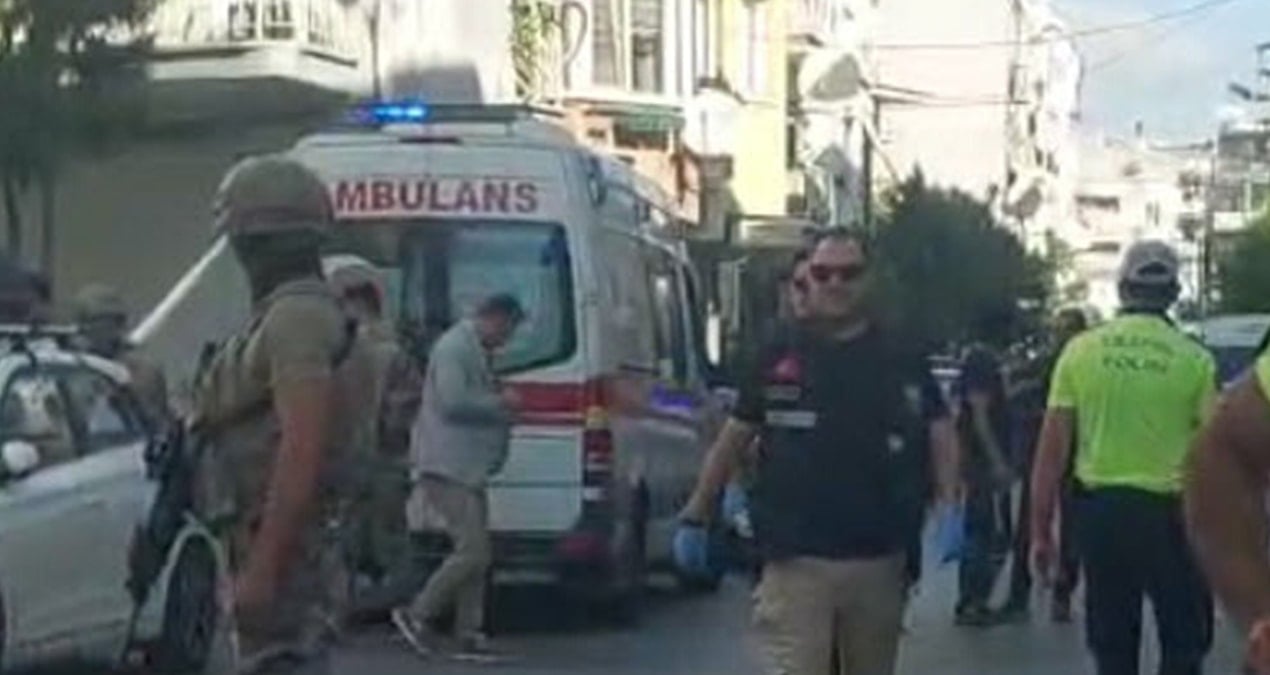 bakan yerlikaya izmirdeki sehitlerin kimligini acikladi pjvrm4eK