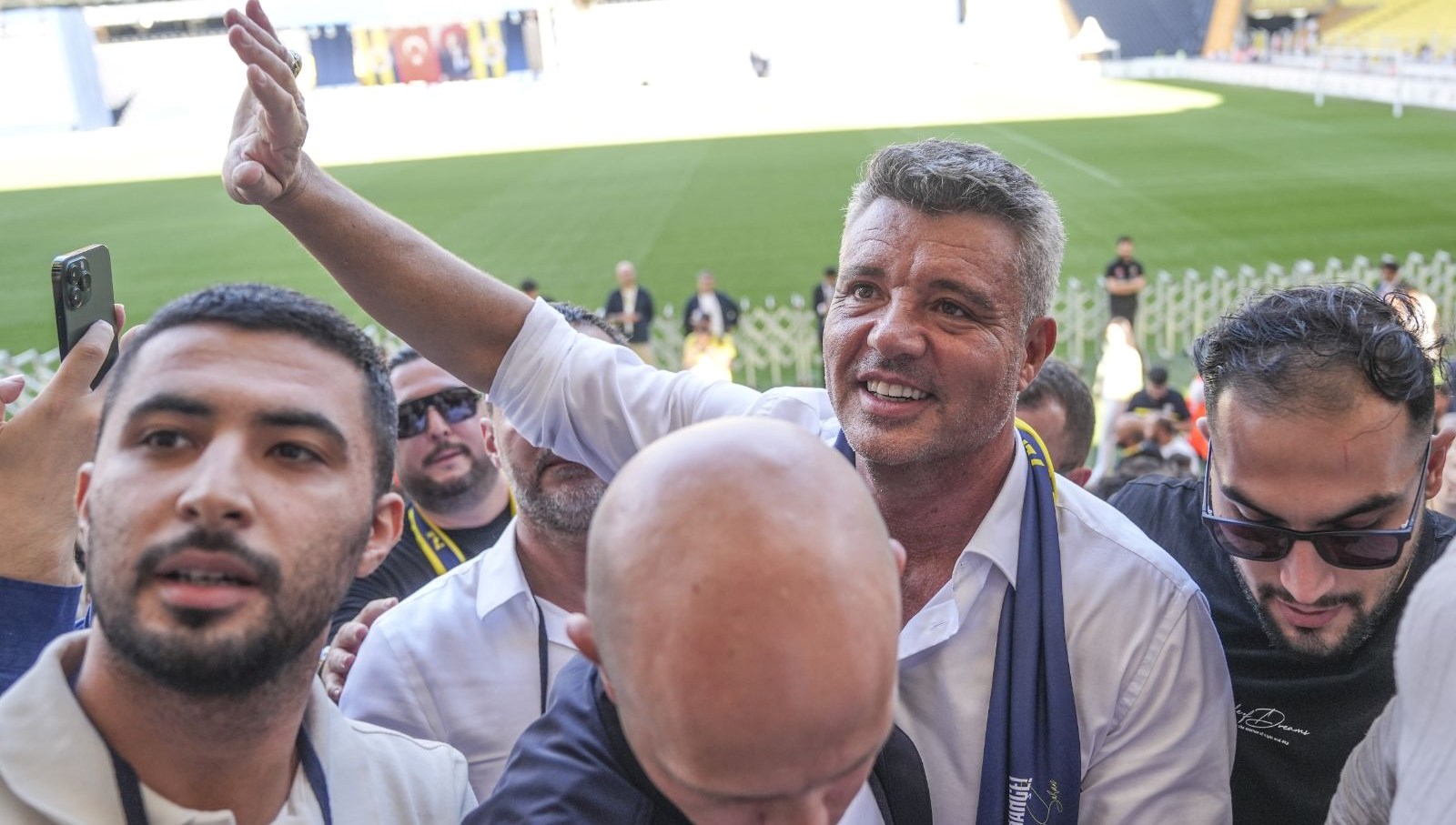 dursun ozbekten sadettin sarana tebrik telefonu WfkL5Qsc