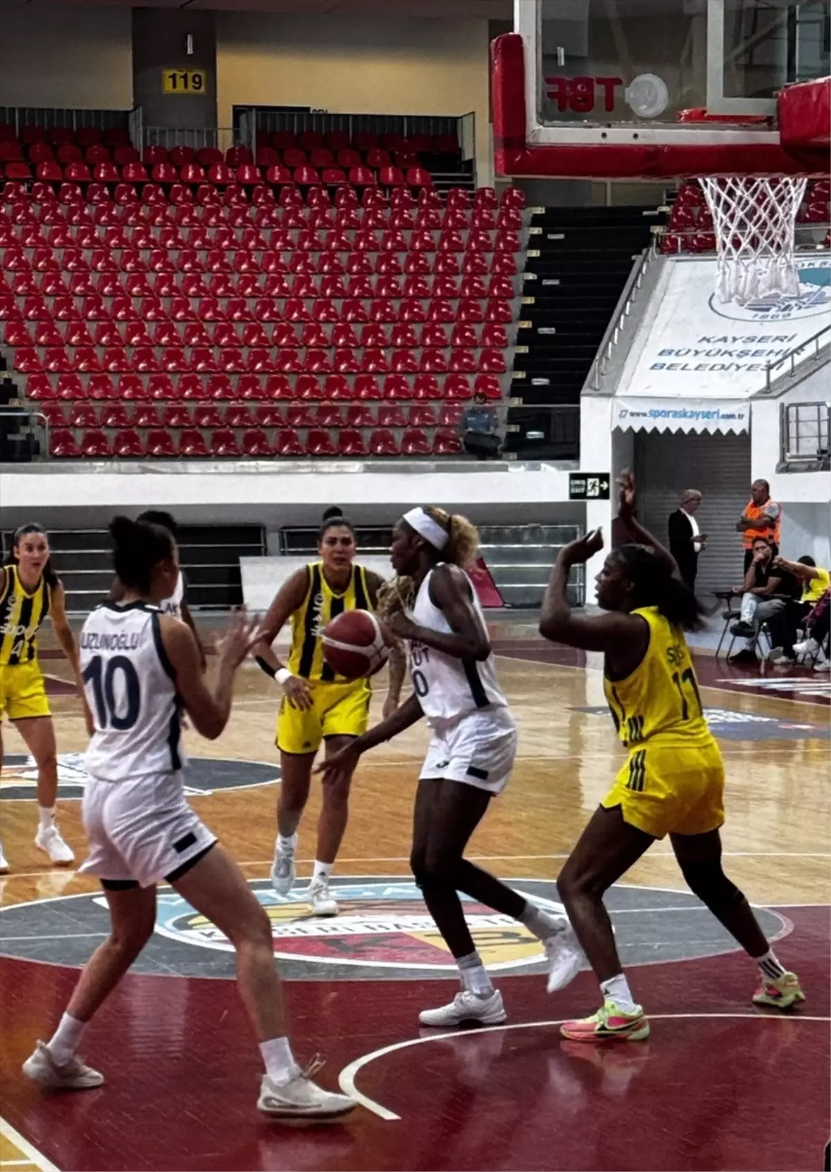 emlak konut fenerbahceyi yendi iitReLOc