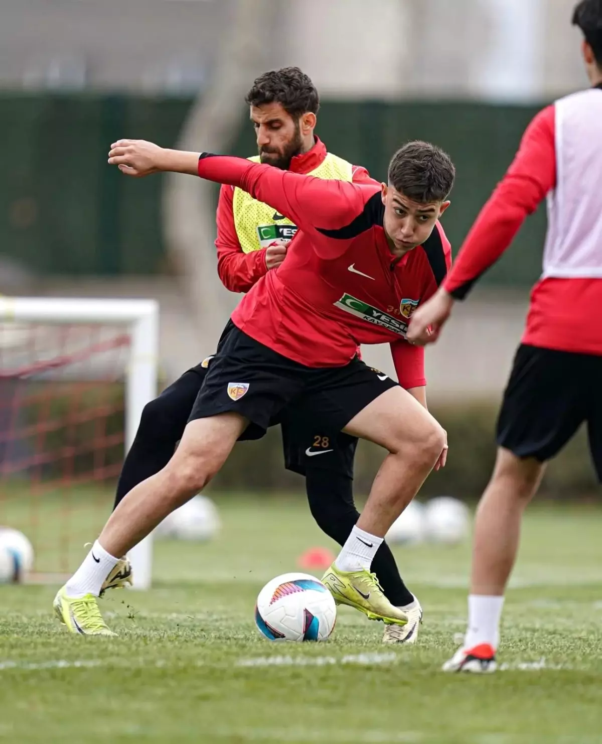 korkmazcan dernek yozgatbelediyesi bozokspor ile anlasti elbg8S4G