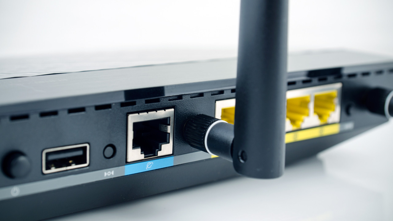 modeminizdeki usb girisi ile kendi medya sunucunuzu kurun LUwRL3S8