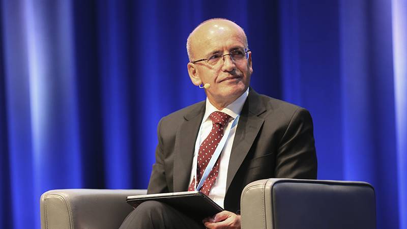 yeni safak mehmet simseki hedef aldi doviz kazanclarindan yuzde 25 vergi alinsin feNVkYwf