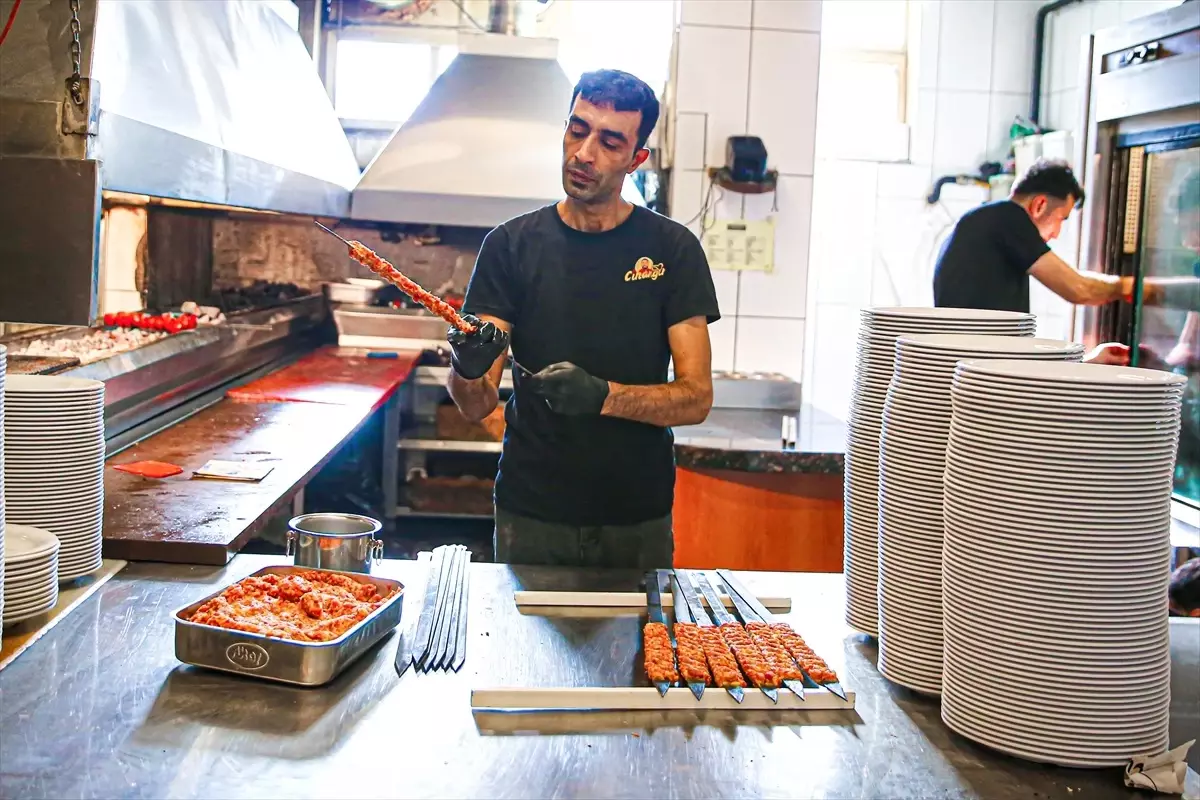 adanada 24 saat lezzet yolculugu pmtnXSZs