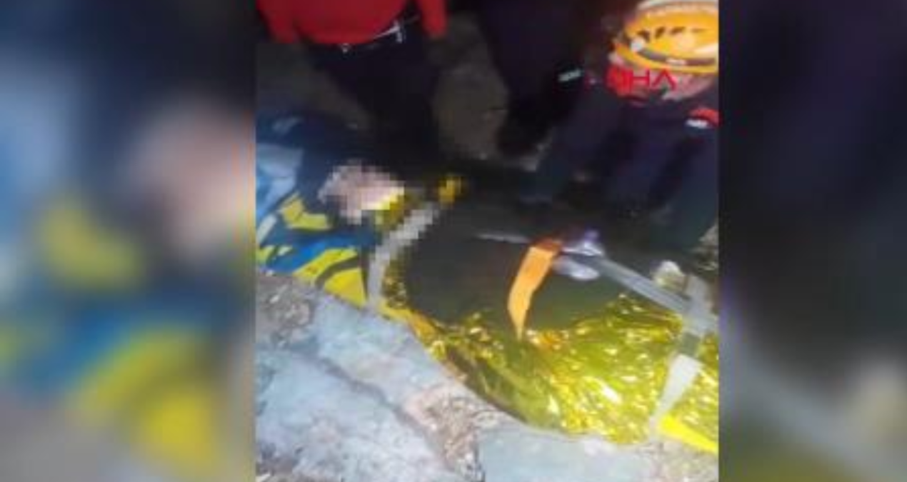 alanyada kayalik alanda 2 cocuk mahsur kaldi tF721HSS