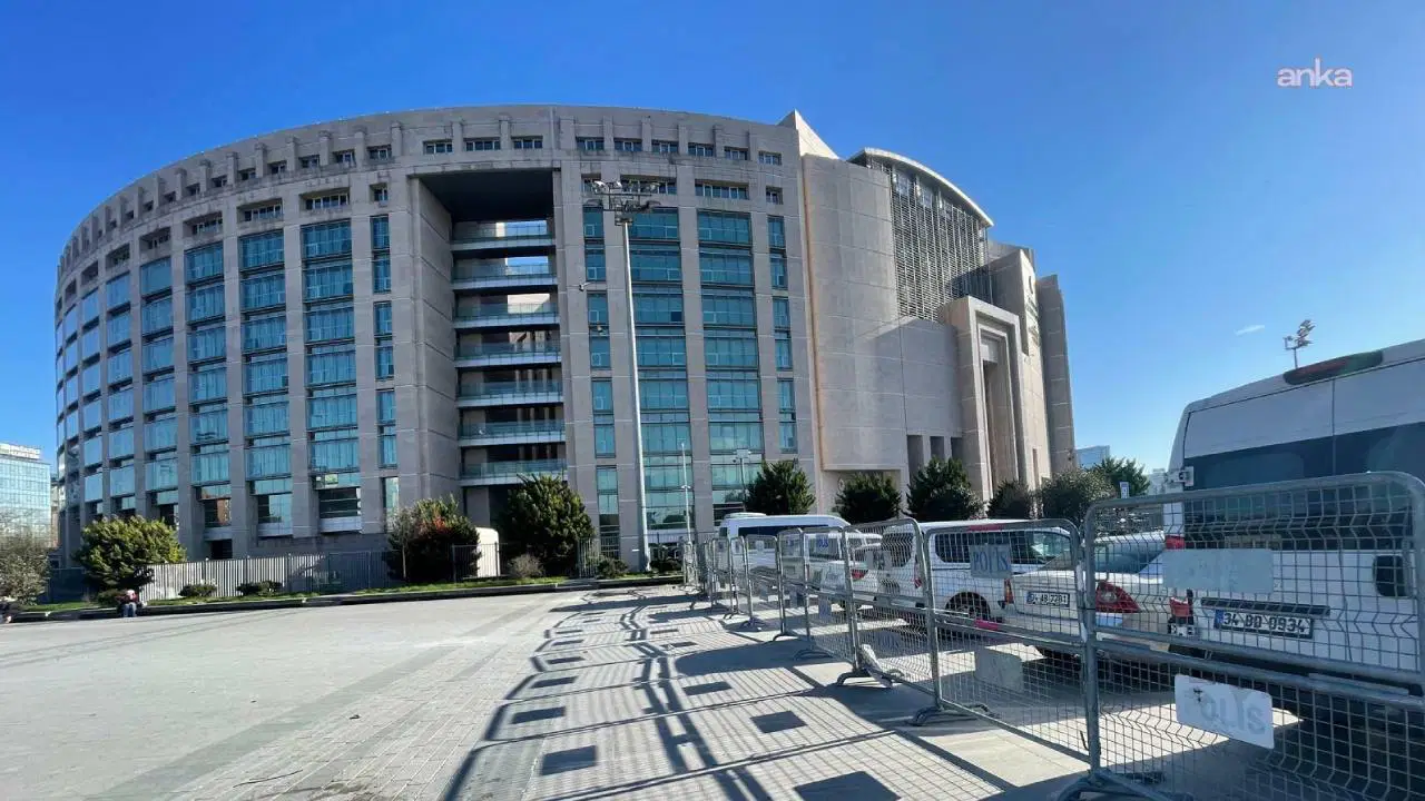 ibbye yonelik veri operasyonu sehir plancilari odasi sube sekreteri ceylan da gozaltinda ayBhcPia.jpg