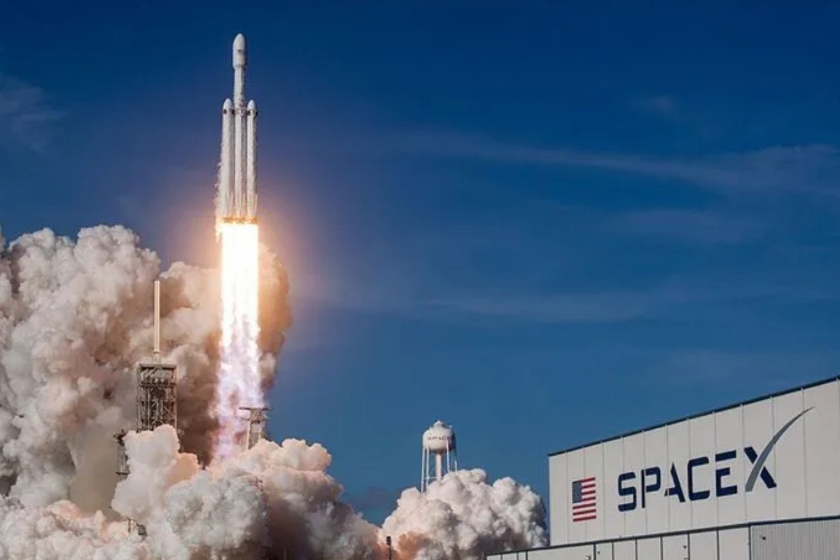 Spacexin starship roketi 20 starlink uydusunu basariyla yorungeye tasidi K5lV7iZT